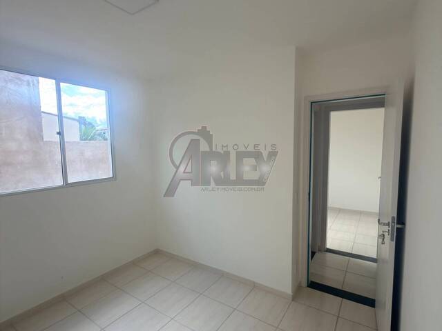 APARTAMENTO USADO para Venda em Montes Claros - 4