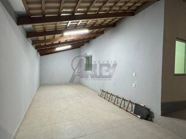 CASAS USADA / SBPE para Venda em Montes Claros - 5
