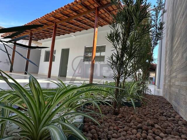 CASAS USADA / SBPE para Venda em Montes Claros - 5