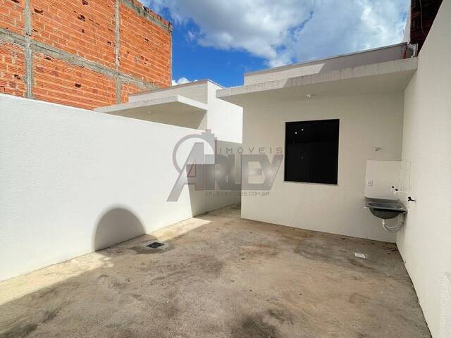 CASAS USADA / SBPE para Venda em Montes Claros - 4