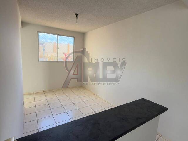 #6856 - APARTAMENTO USADO para Venda em Montes Claros - MG - 2