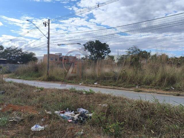 #6880 - LOTES PARTICULAR para Venda em Montes Claros - MG - 1