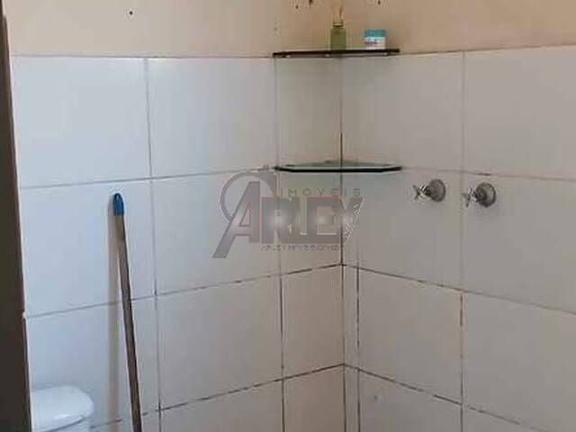 CASAS USADA / SBPE para Venda em Montes Claros - 4