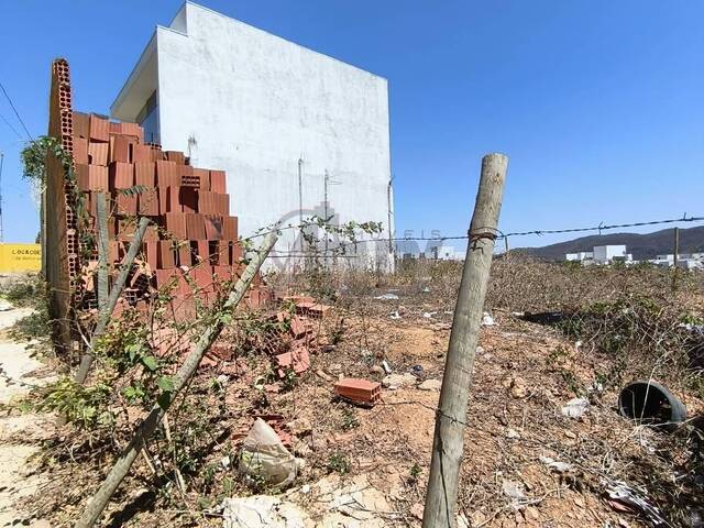 #6919 - LOTES PARTICULAR para Venda em Montes Claros - MG - 2