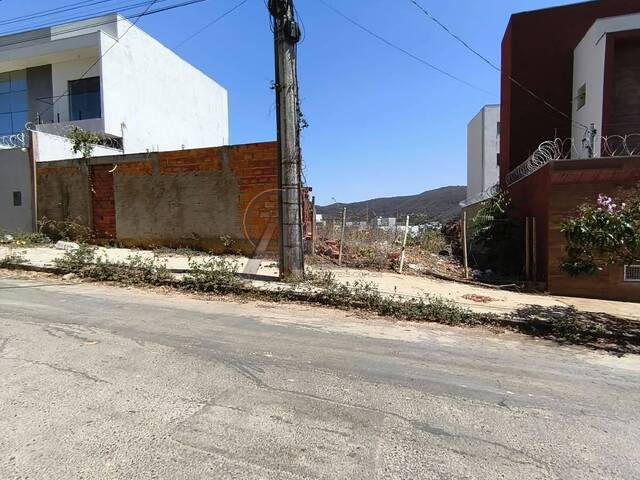 #6919 - LOTES PARTICULAR para Venda em Montes Claros - MG - 1