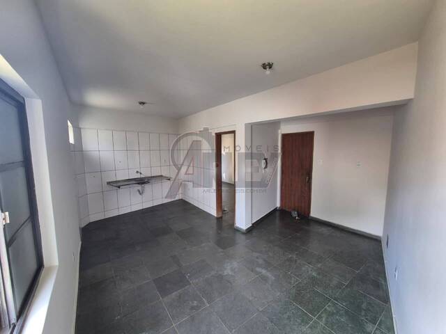 #6931 - APARTAMENTO USADO para Venda em Montes Claros - MG - 3
