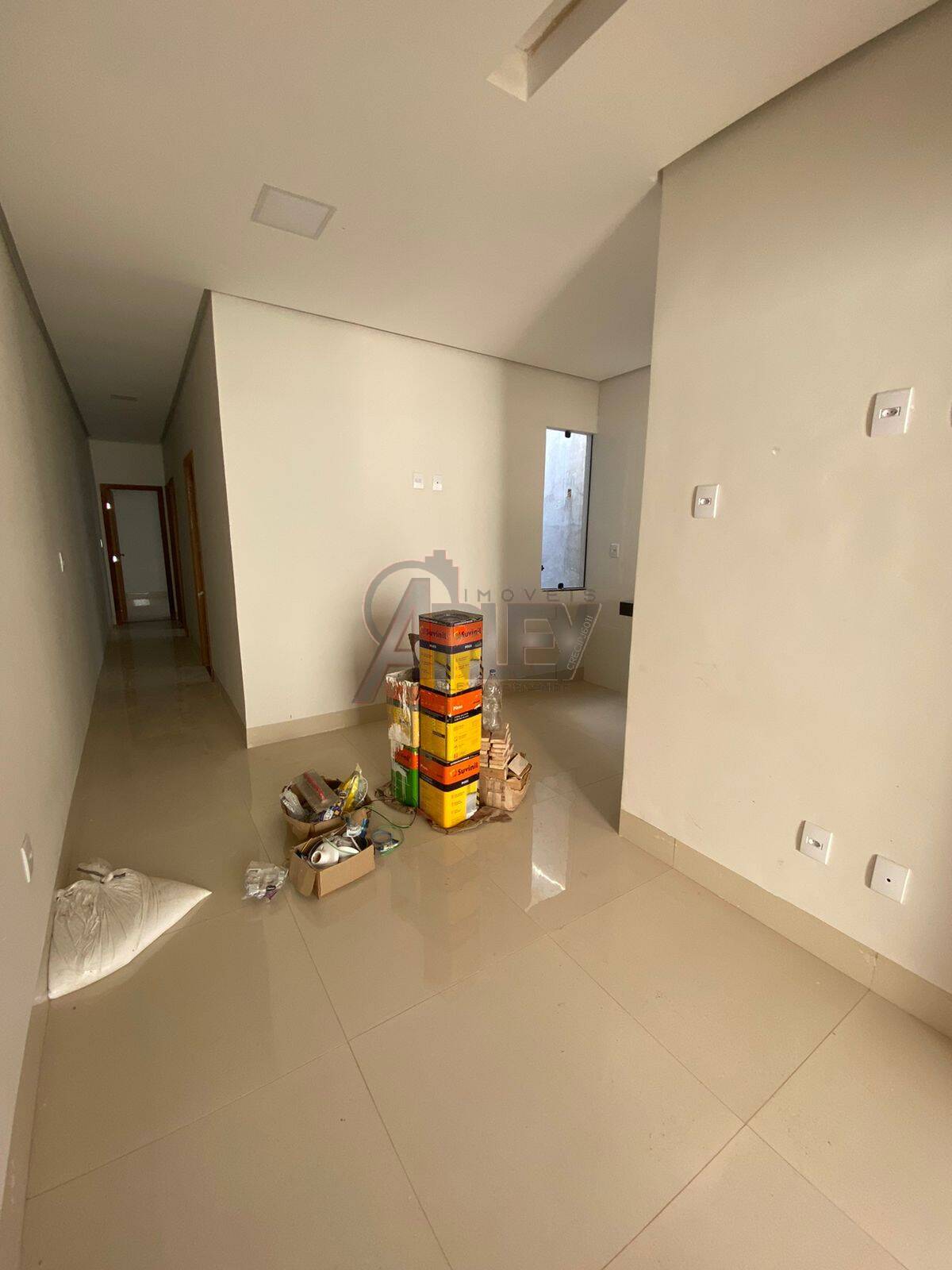 Casa à venda com 3 quartos, 100m² - Foto 5