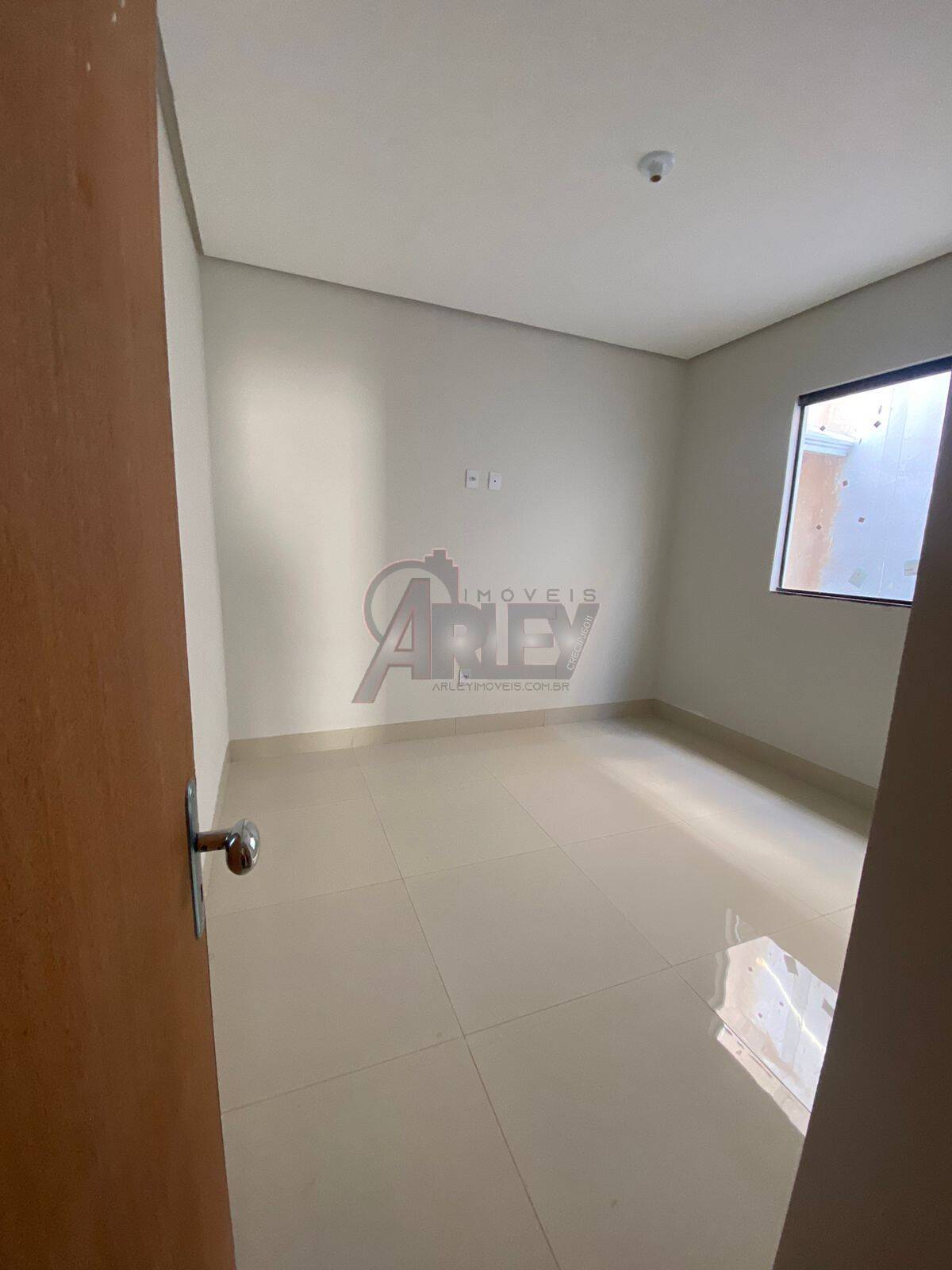 Casa à venda com 3 quartos, 100m² - Foto 10