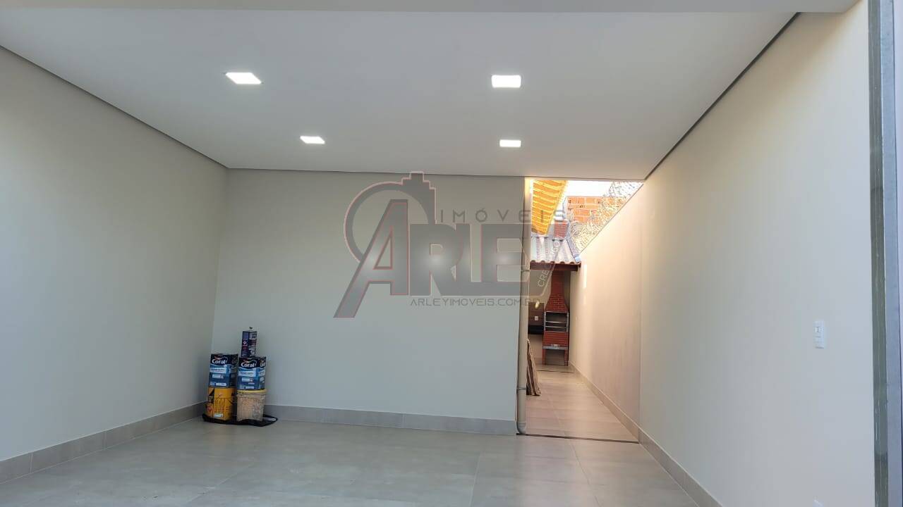 Casa à venda com 3 quartos, 135m² - Foto 3