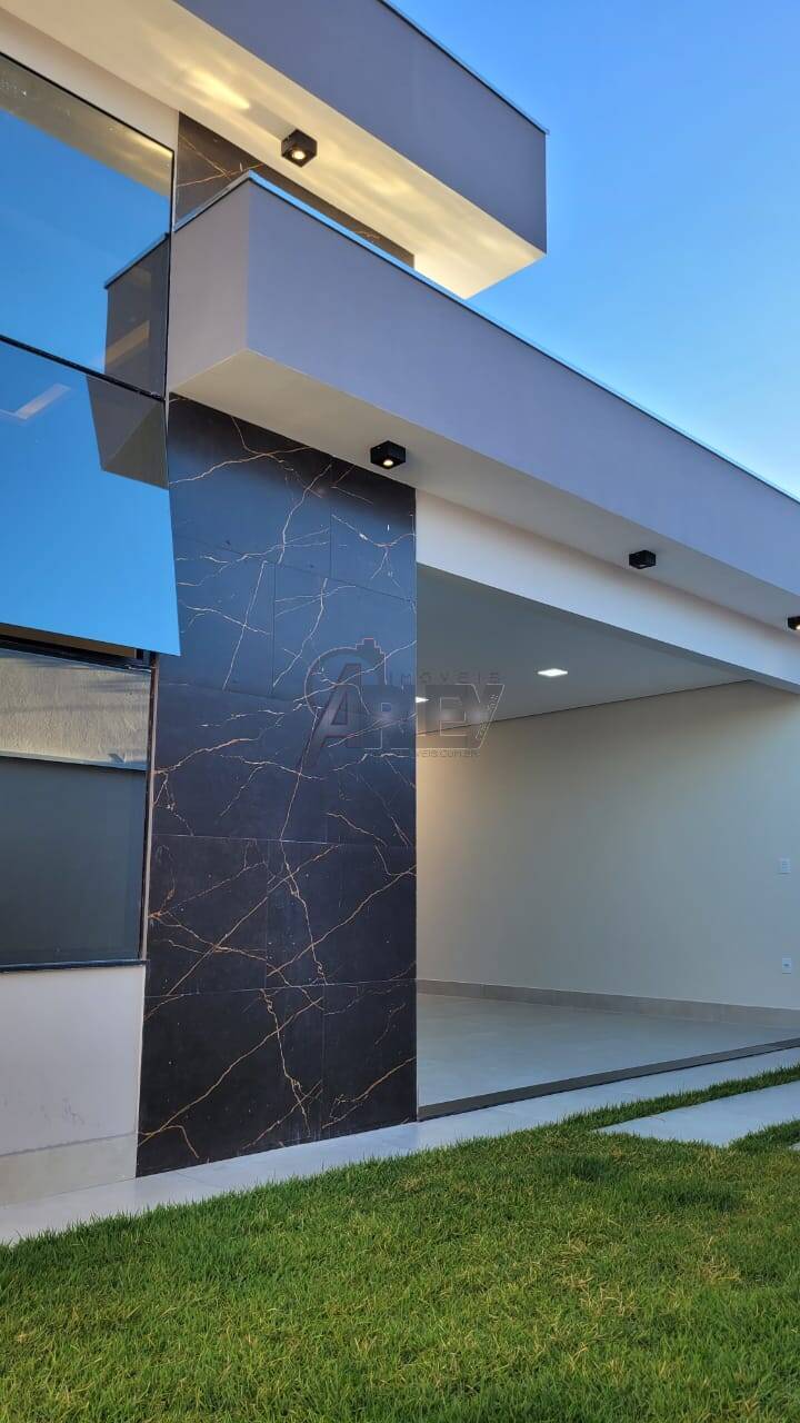 Casa à venda com 3 quartos, 135m² - Foto 2