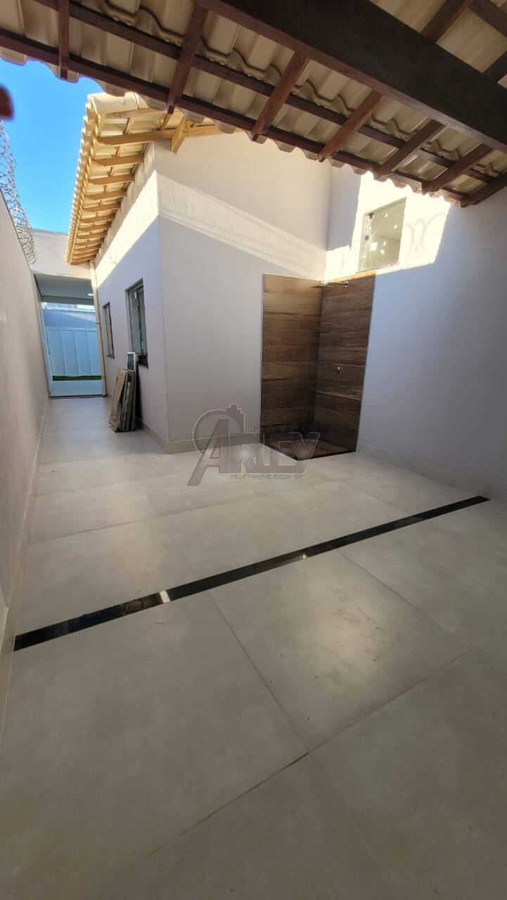 Casa à venda com 3 quartos, 135m² - Foto 8
