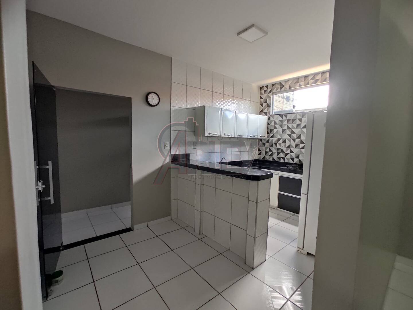 Casa à venda com 4 quartos, 150m² - Foto 16