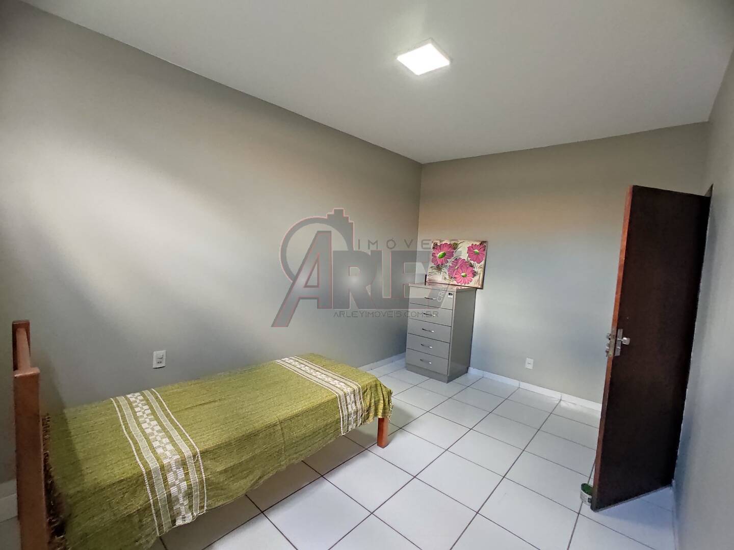 Casa à venda com 4 quartos, 150m² - Foto 19