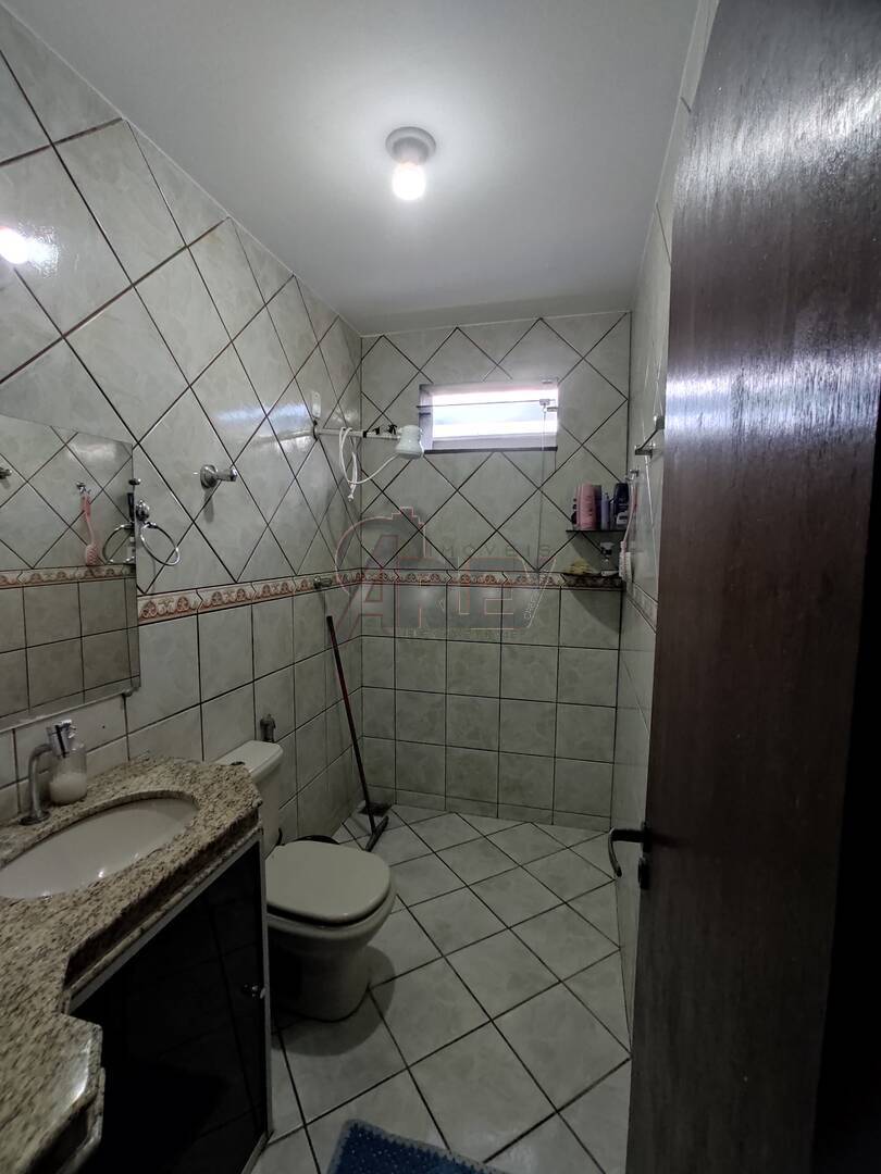 Casa à venda com 4 quartos, 150m² - Foto 23