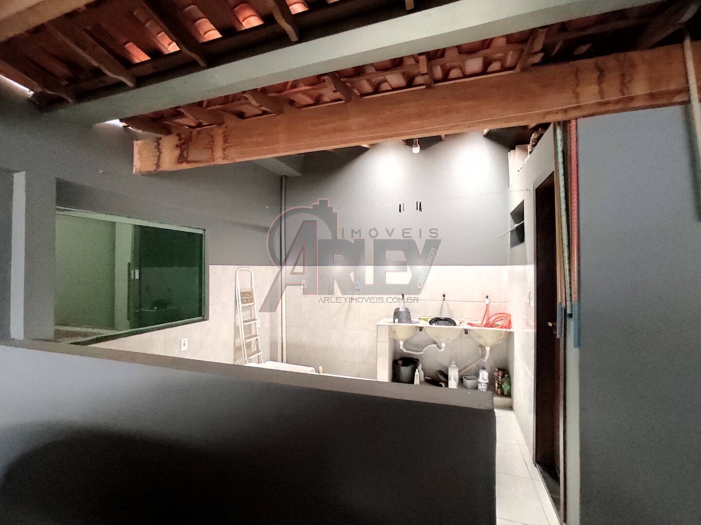Casa à venda com 4 quartos, 150m² - Foto 31