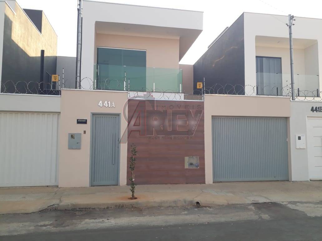 Vende-se Sobrado – Conforto e Espaço para Sua Família!