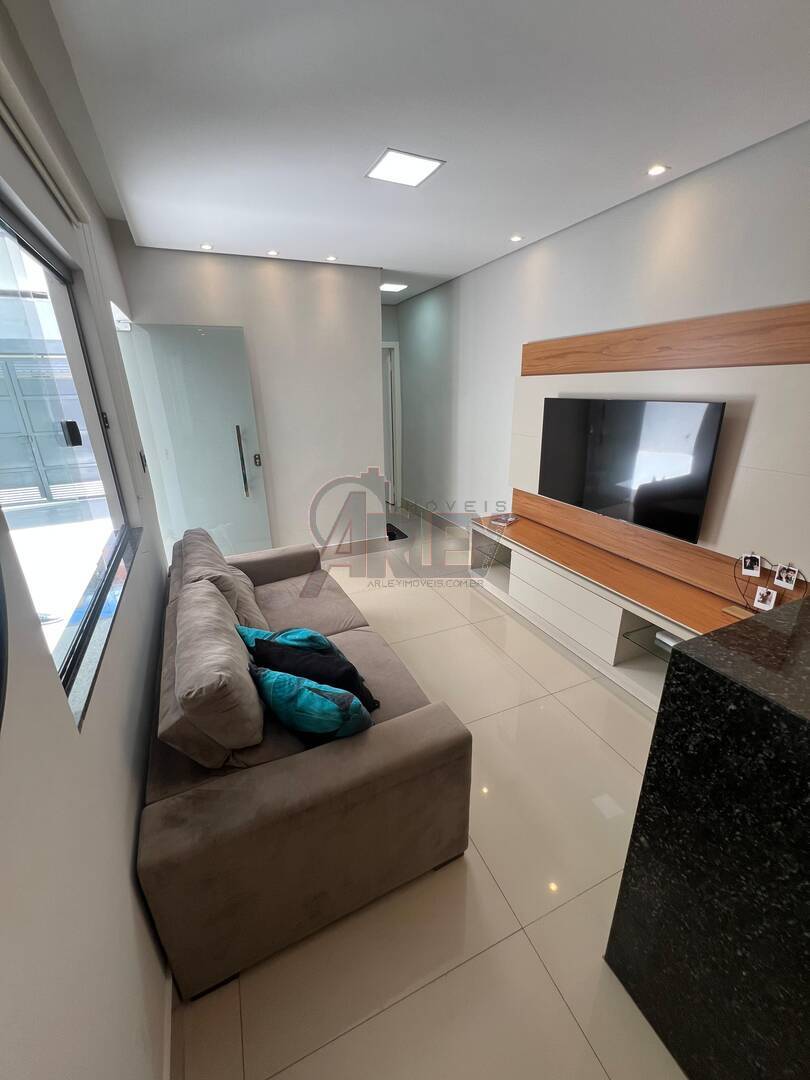 Casa à venda com 2 quartos - Foto 2