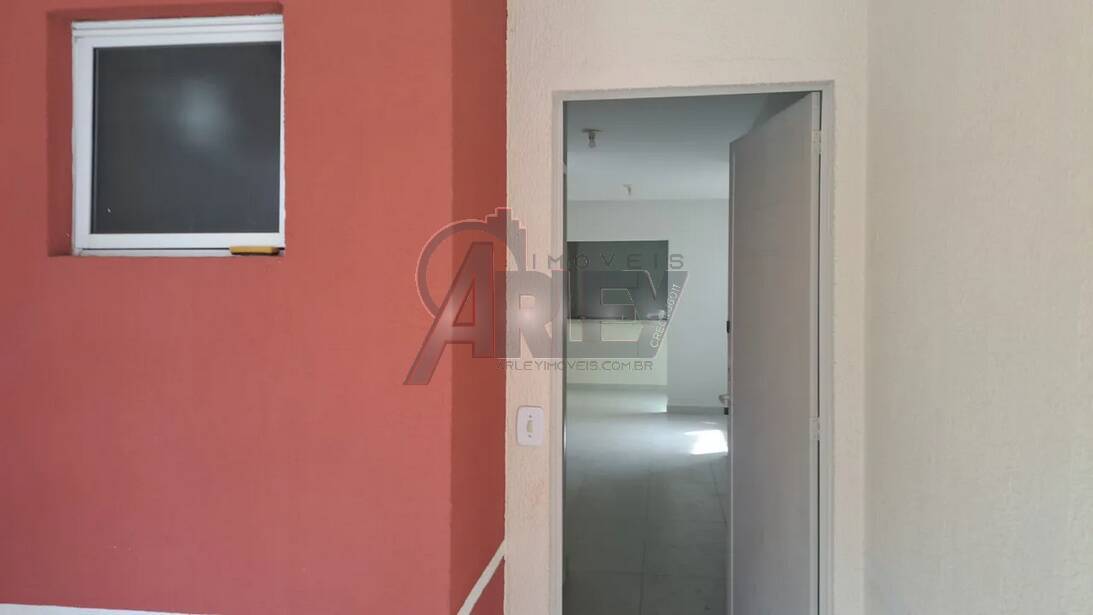 Casa à venda com 4 quartos - Foto 1