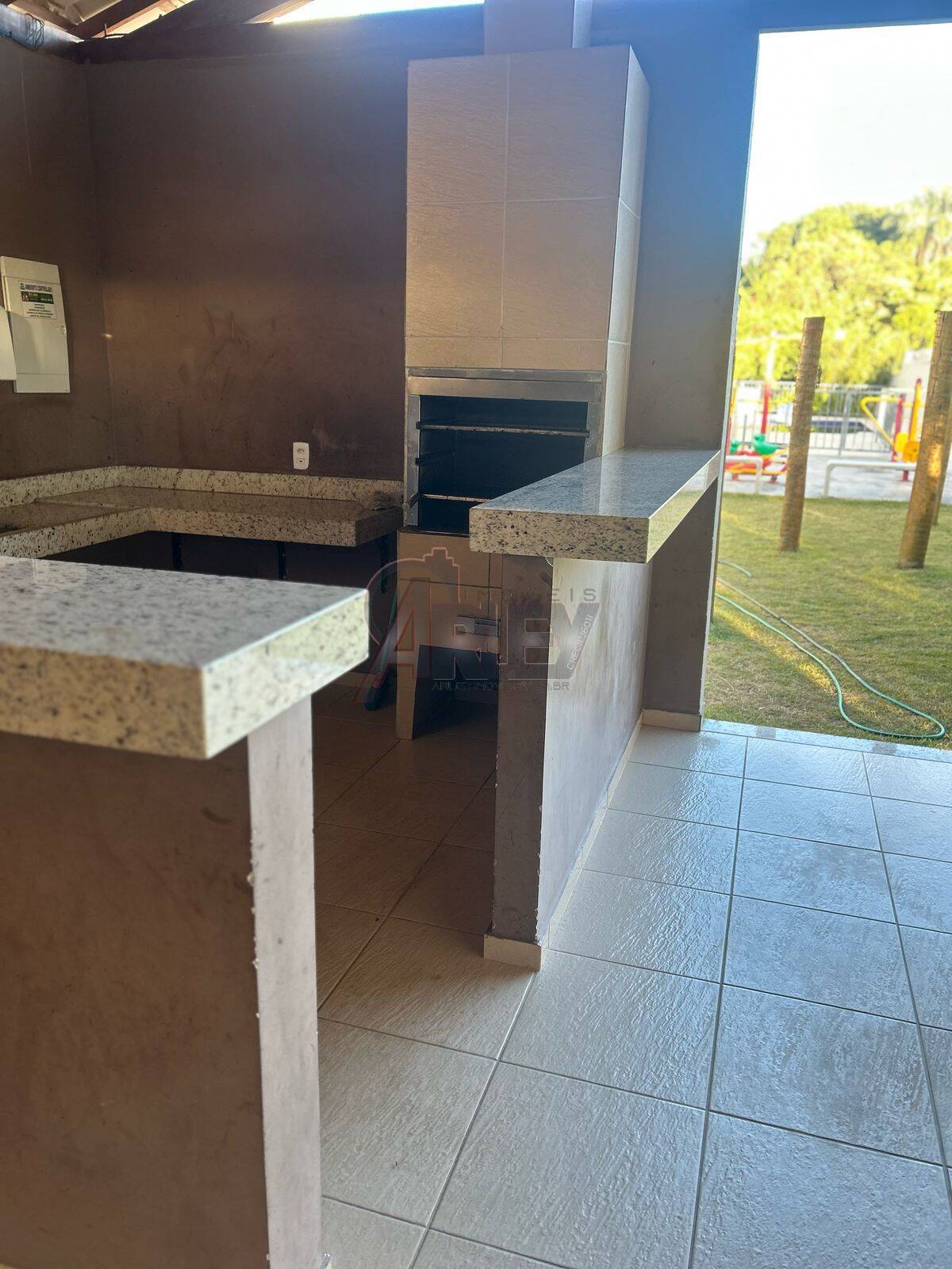 Apartamento à venda com 2 quartos, 44m² - Foto 15
