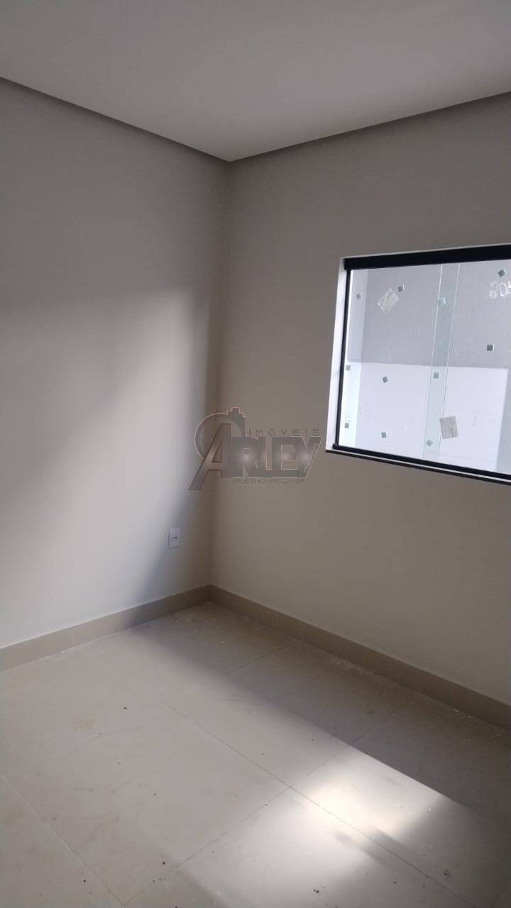 Casa à venda com 2 quartos, 50m² - Foto 7