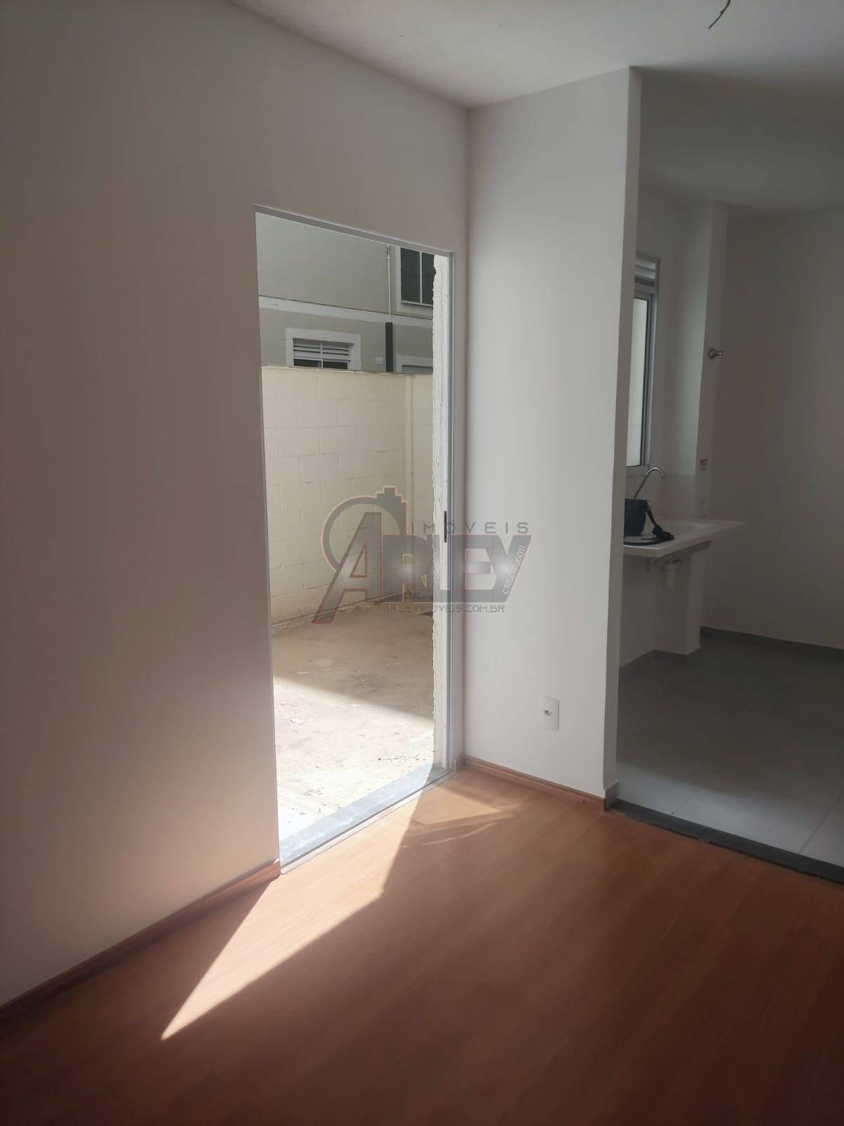 Apartamento à venda com 2 quartos, 60m² - Foto 17
