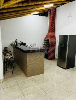 Prédio Inteiro à venda, 180m² - Foto 2