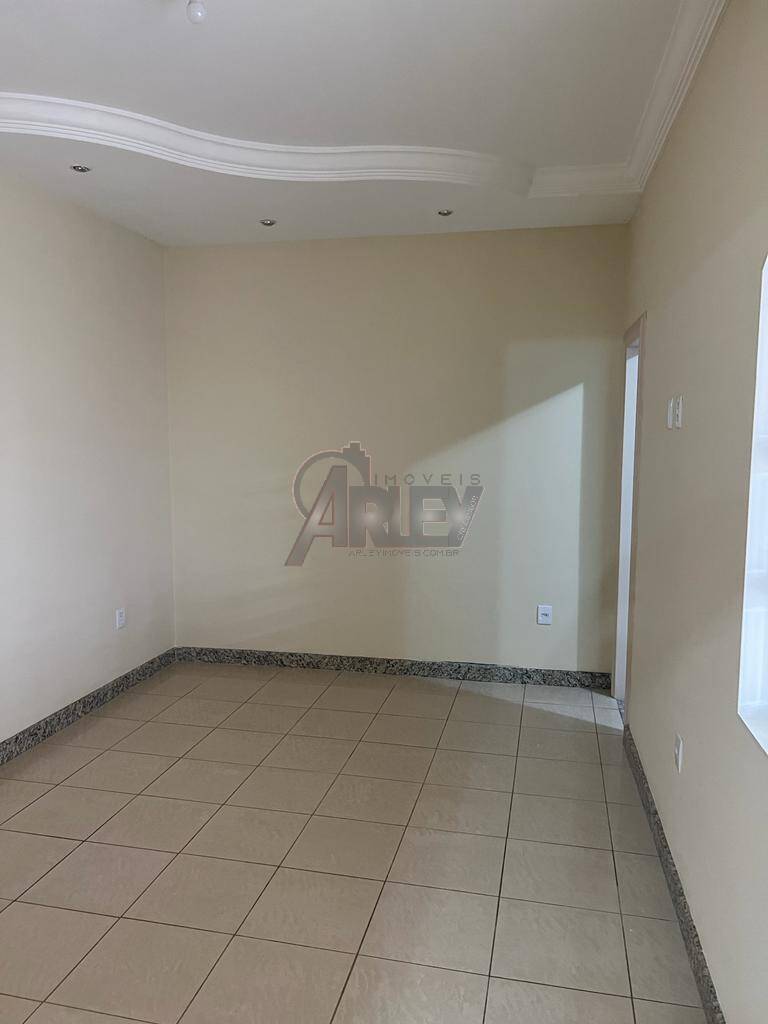 Casa à venda com 5 quartos, 240m² - Foto 26