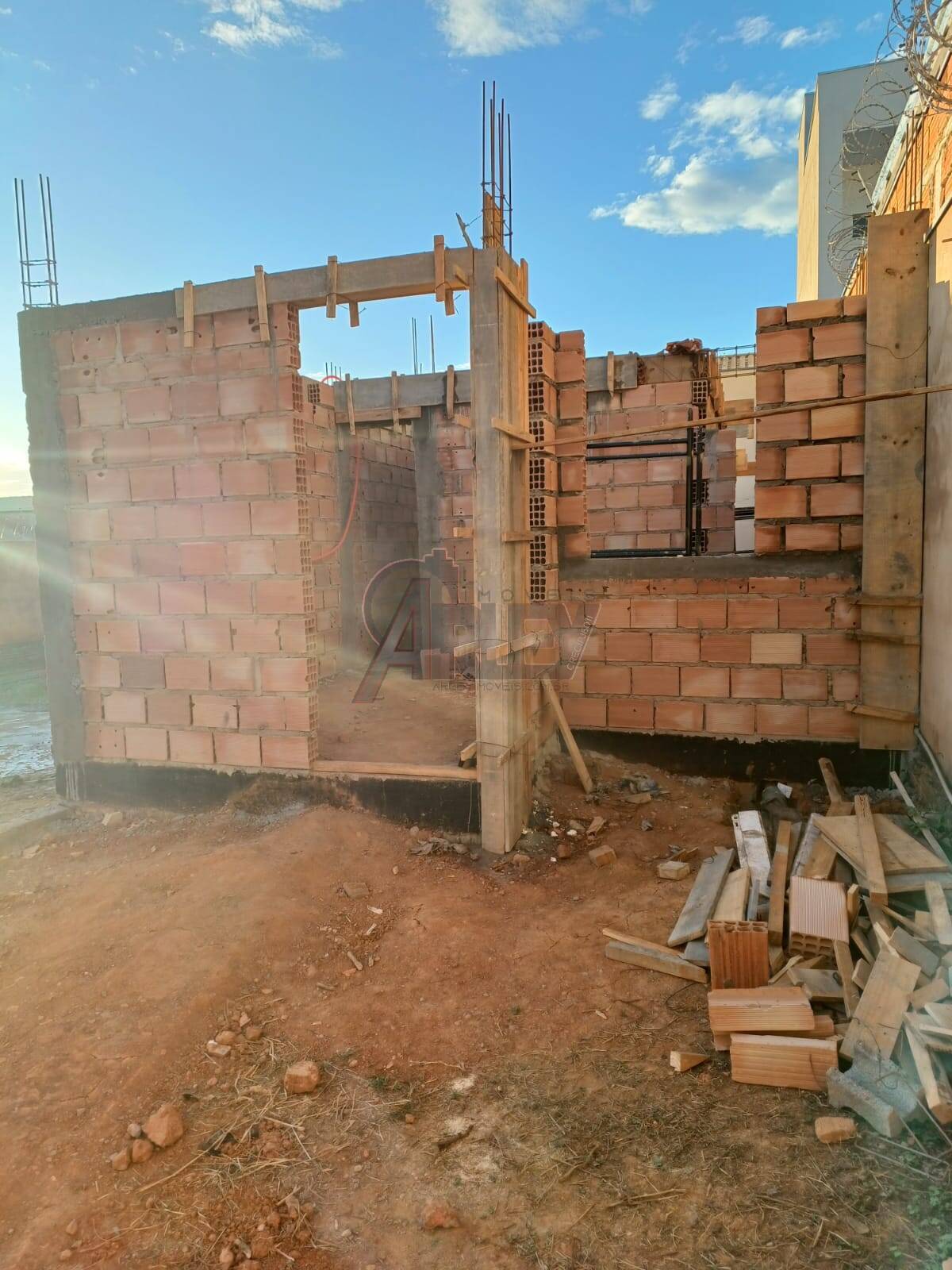 Casa à venda com 3 quartos, 63m² - Foto 6