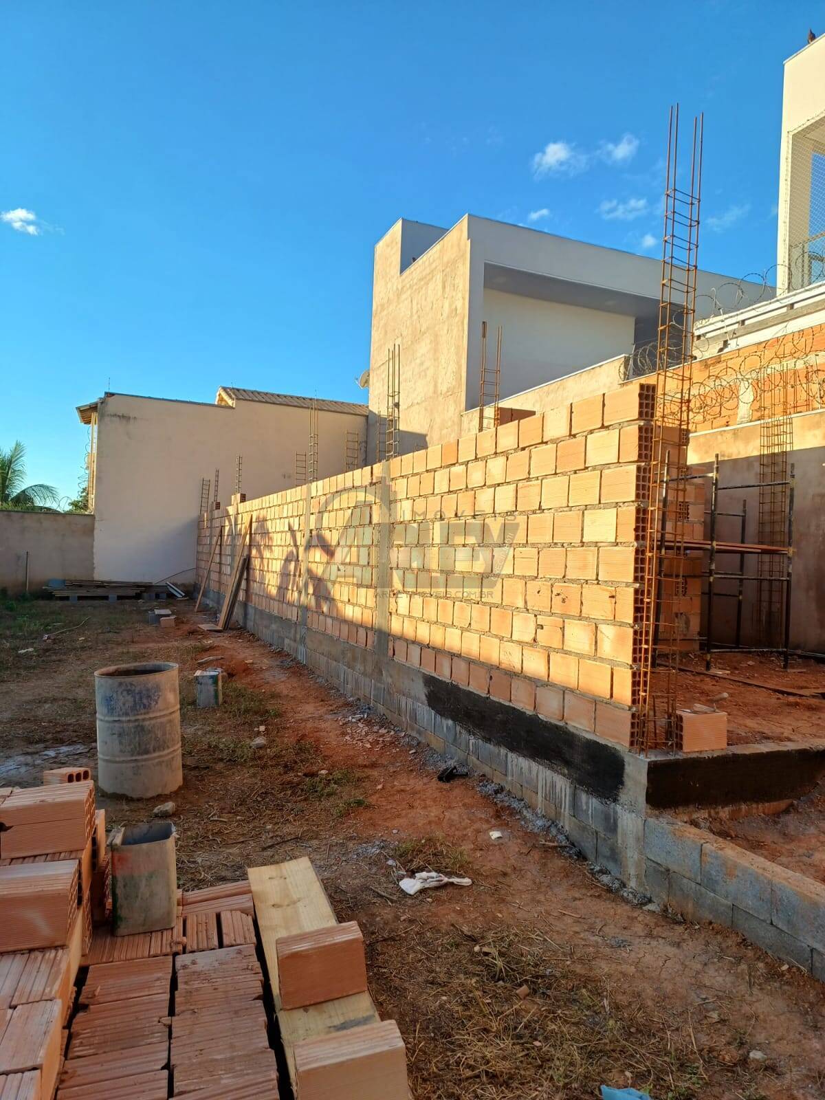 Casa à venda com 3 quartos, 63m² - Foto 12