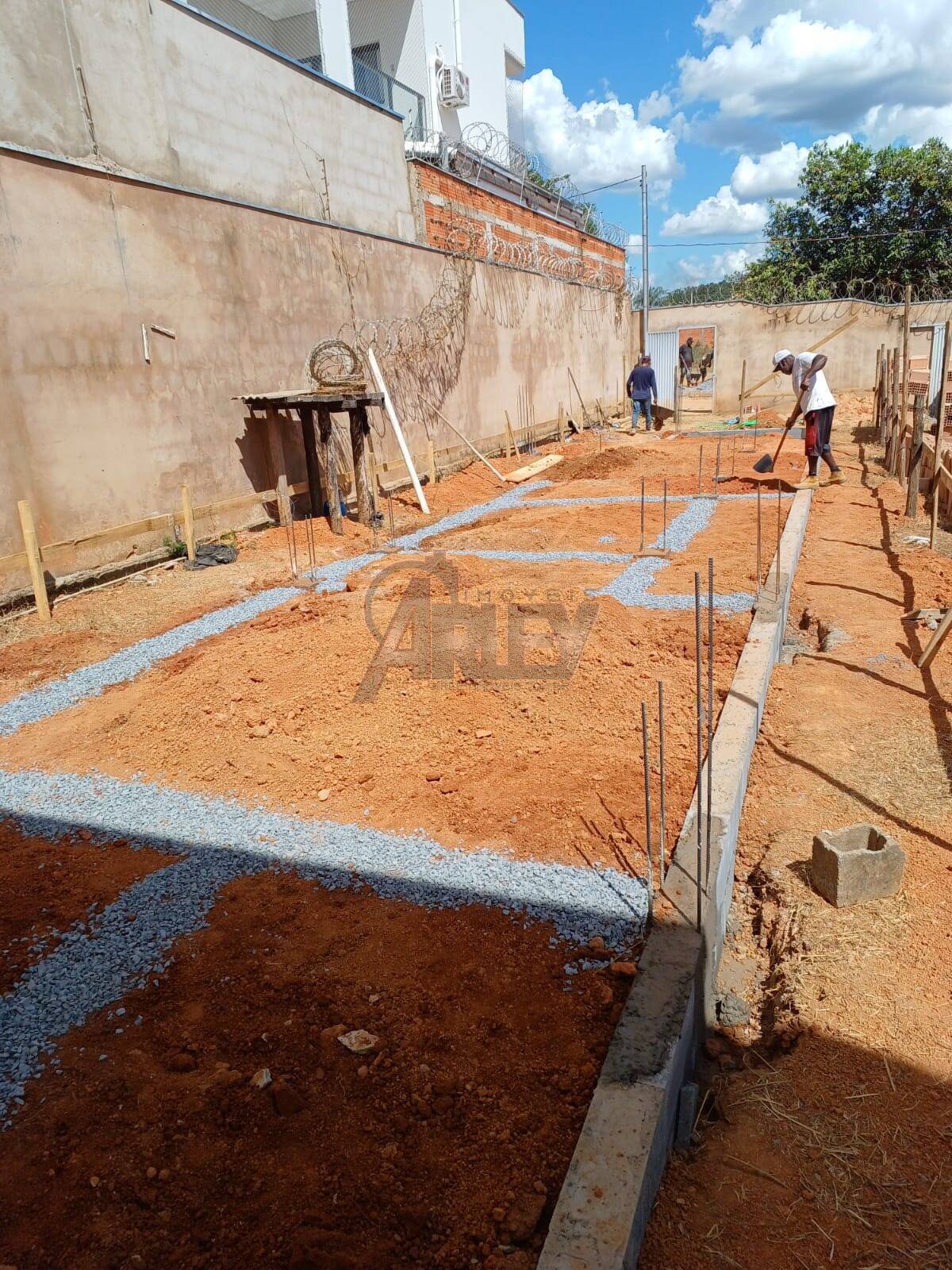 Casa à venda com 3 quartos, 63m² - Foto 13
