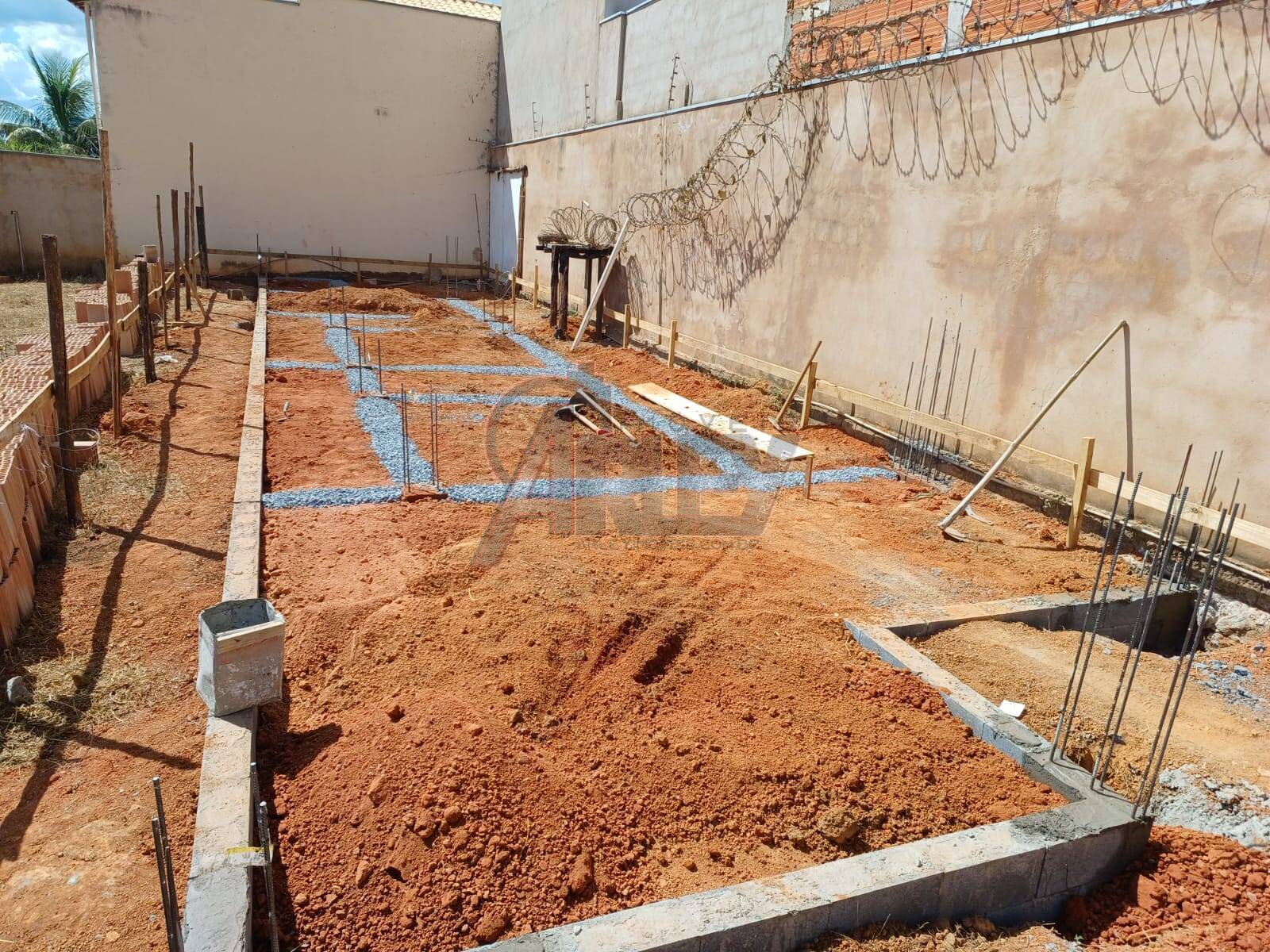 Casa à venda com 3 quartos, 63m² - Foto 14