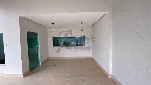 Casa à venda com 2 quartos, 110m² - Foto 7