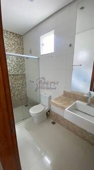 Casa à venda com 2 quartos, 110m² - Foto 12
