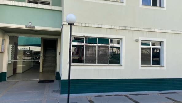 Apartamento à venda com 3 quartos, 79m² - Foto 1
