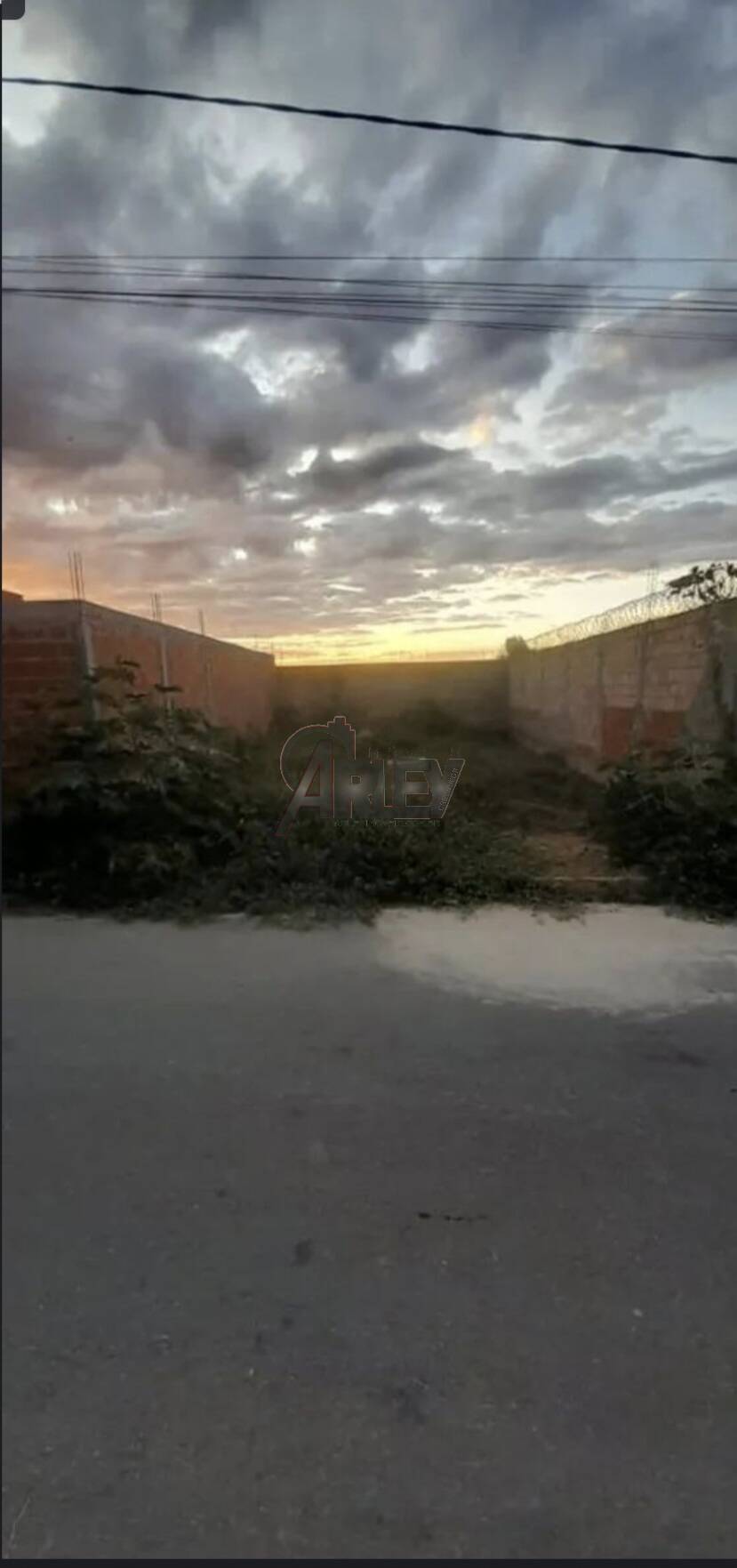 Terreno à venda, 120m² - Foto 1