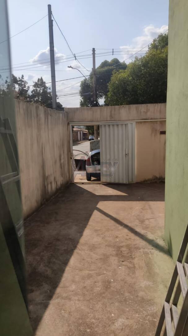 Vende se Casa 3 quartos Bairro Jaraguá 2 lote 120 m2