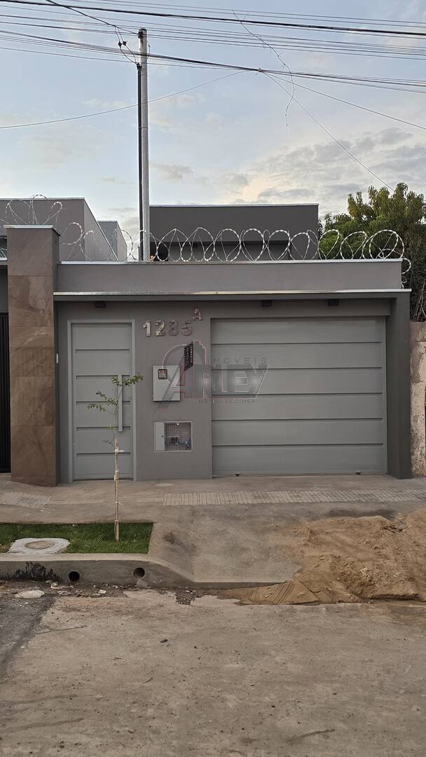 Casa à venda com 3 quartos, 75m² - Foto 5