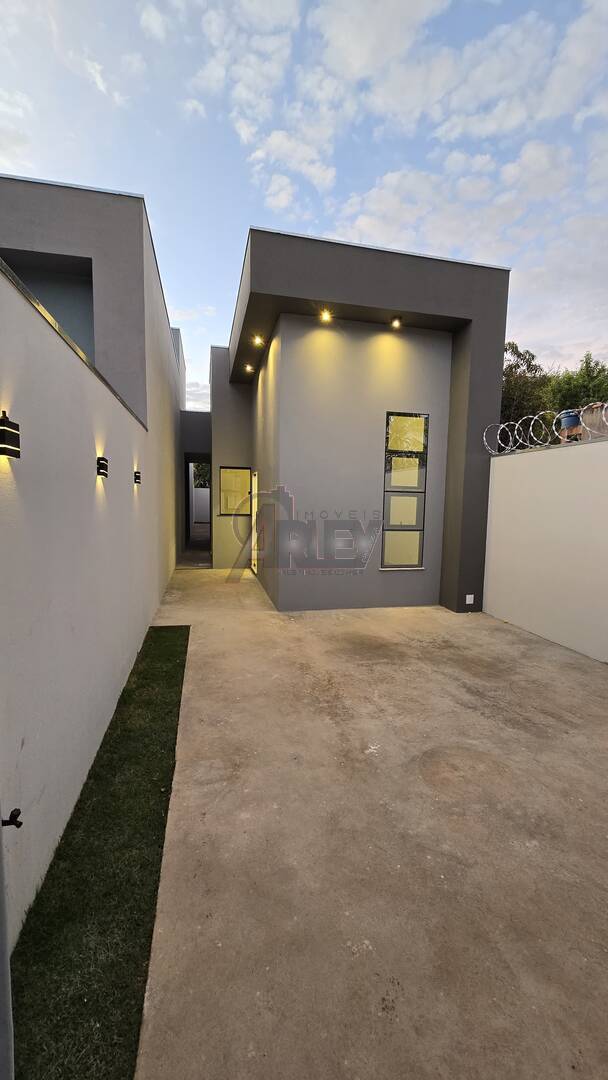 Casa à venda com 3 quartos, 75m² - Foto 6