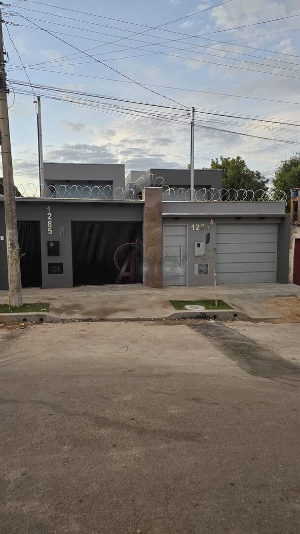 Casa à venda com 3 quartos, 75m² - Foto 7