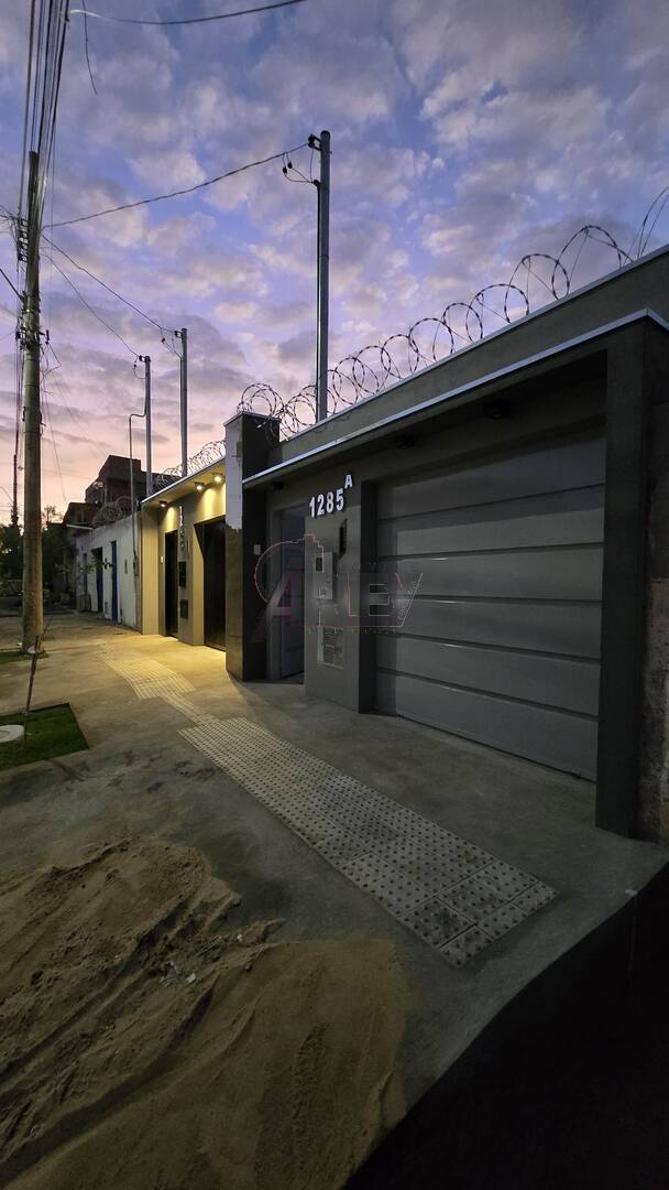 Casa à venda com 3 quartos, 75m² - Foto 19