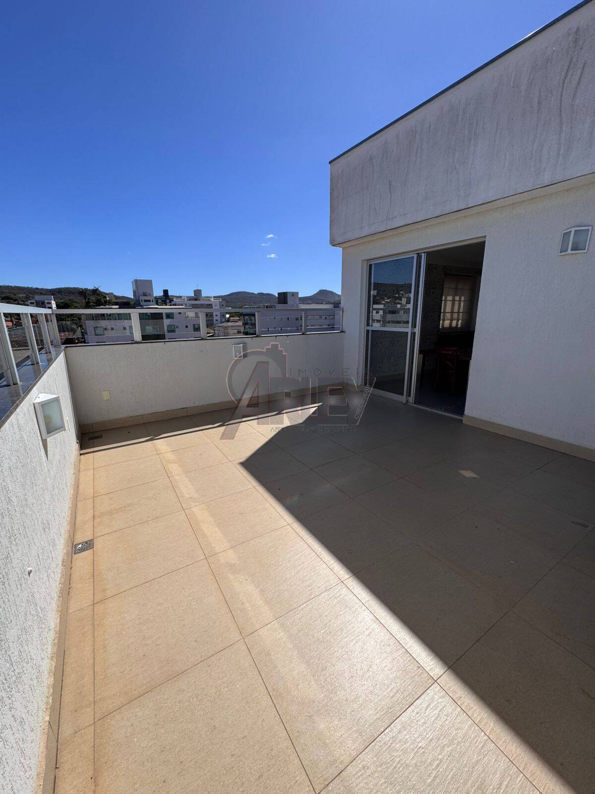 Apartamento à venda com 2 quartos - Foto 1