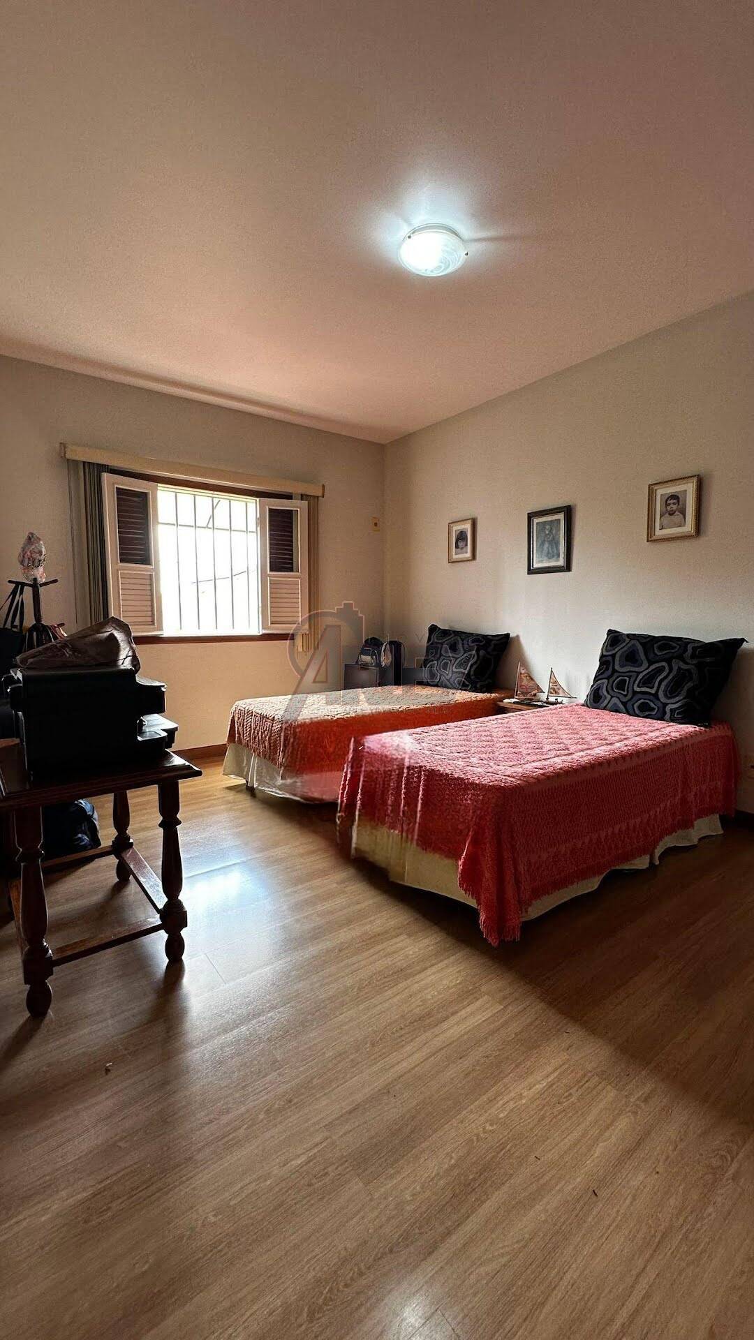 Casa, 4 quartos, 450 m² - Foto 29