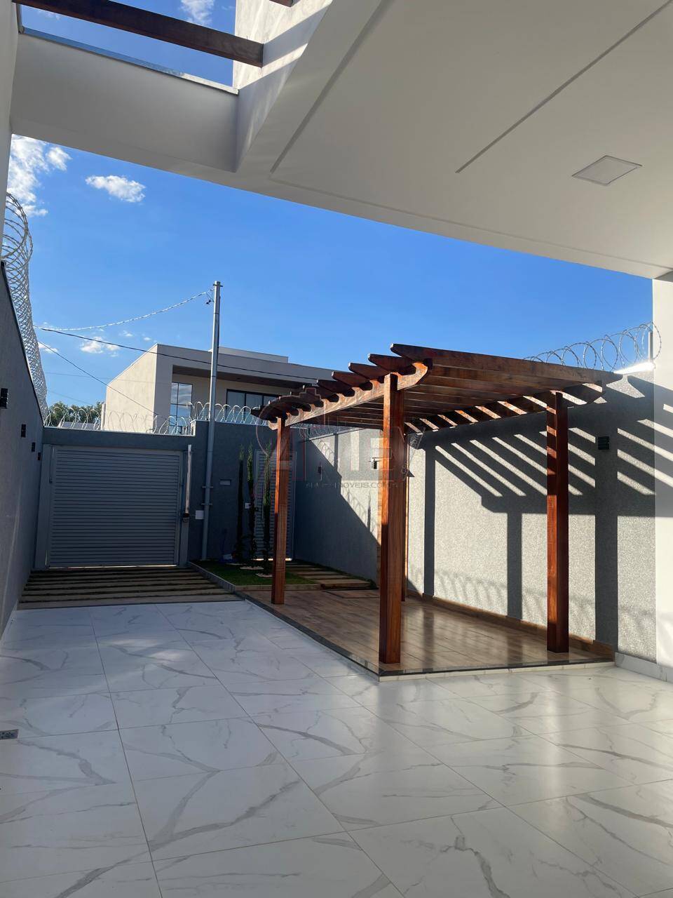 Casa à venda com 3 quartos, 100m² - Foto 6