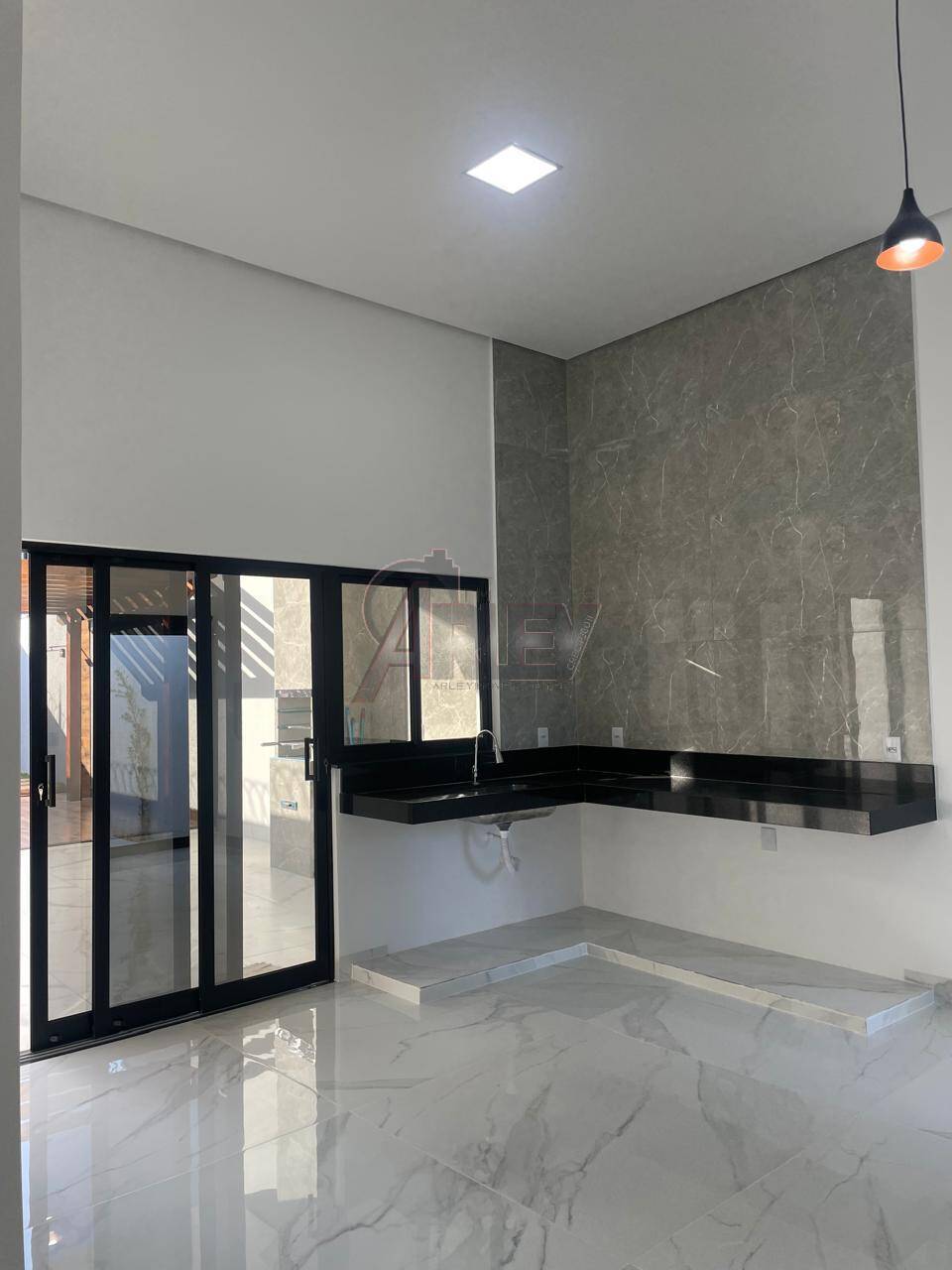 Casa à venda com 3 quartos, 100m² - Foto 12