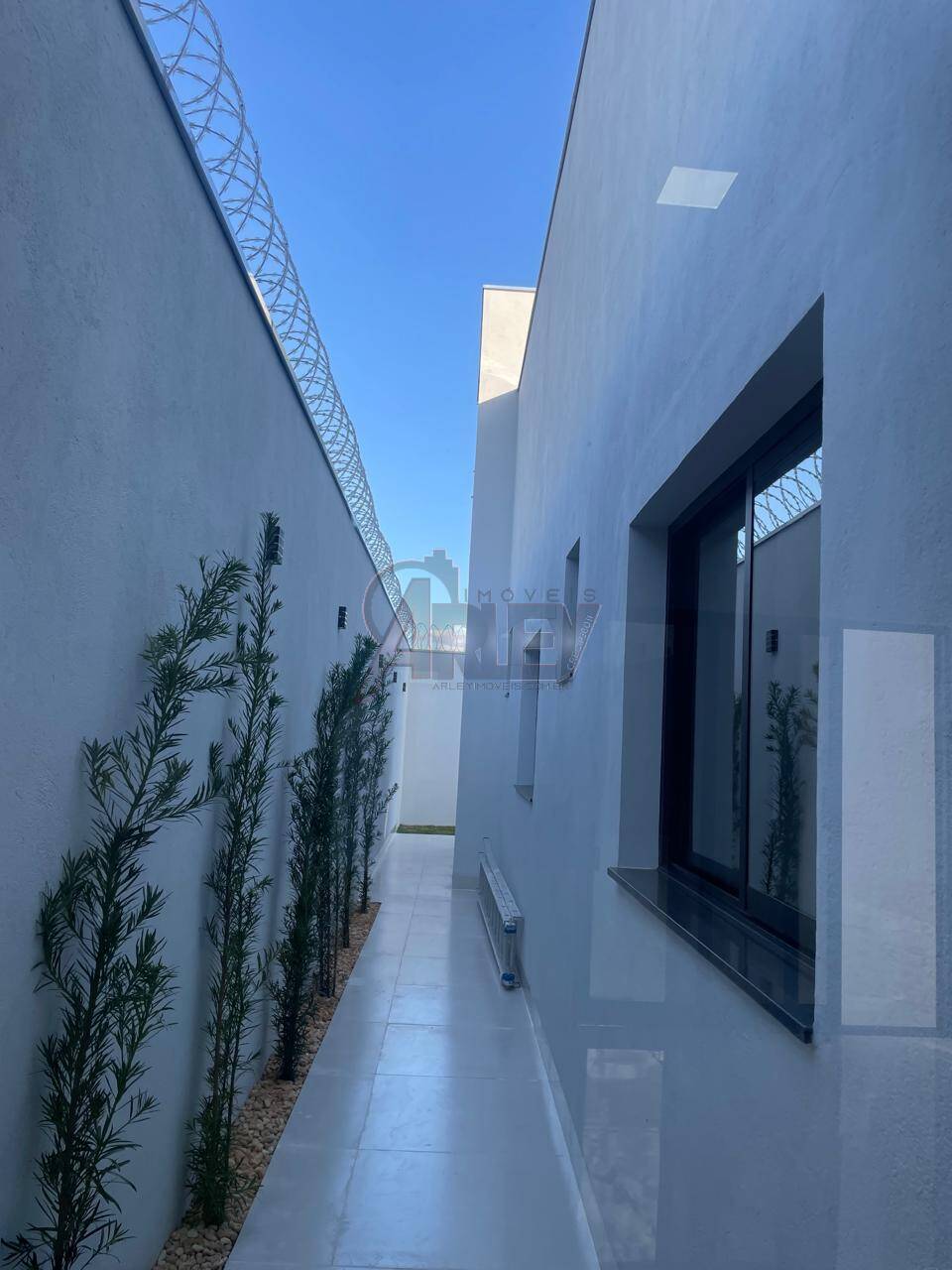 Casa à venda com 3 quartos, 100m² - Foto 14