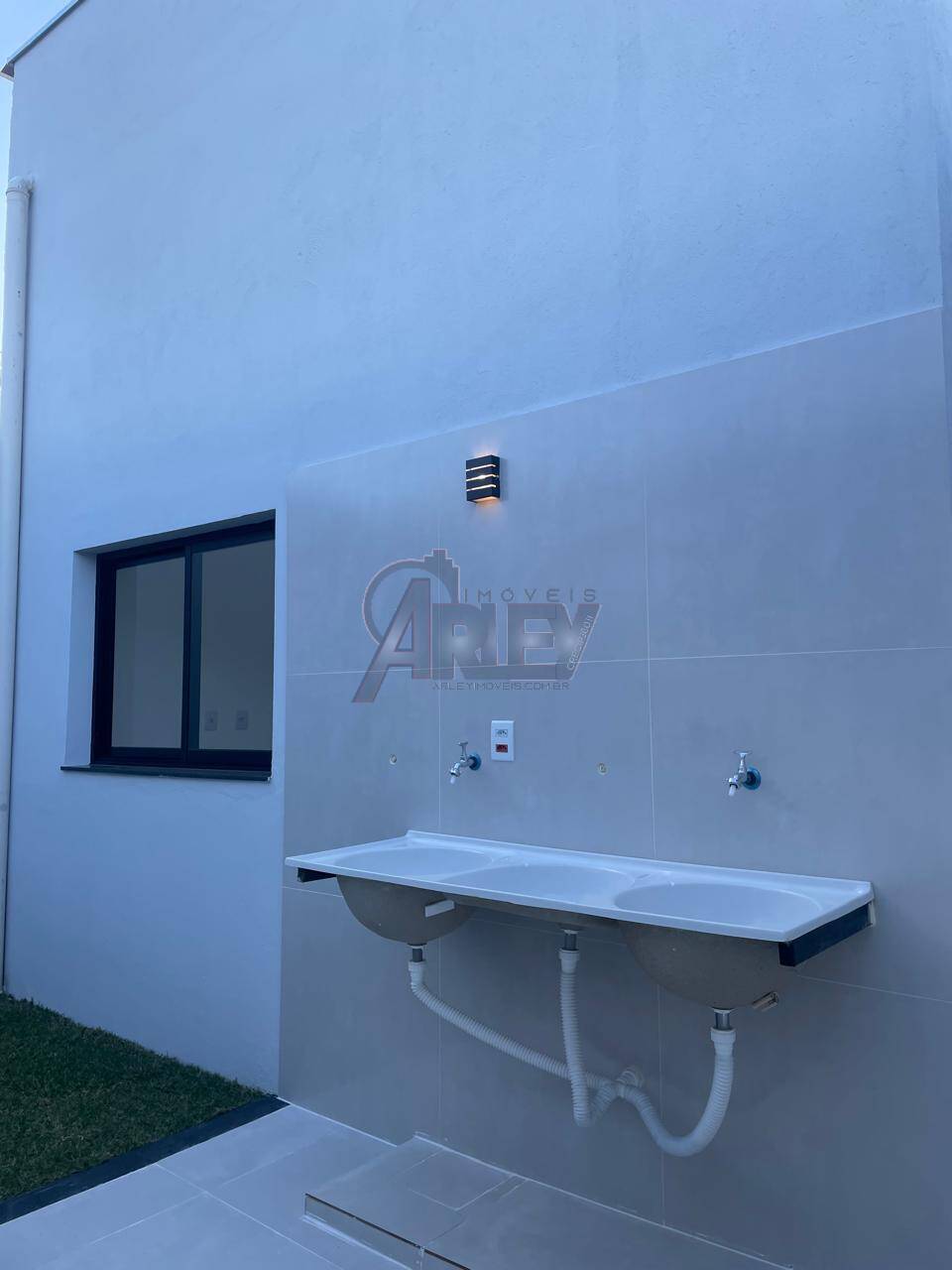 Casa à venda com 3 quartos, 100m² - Foto 27