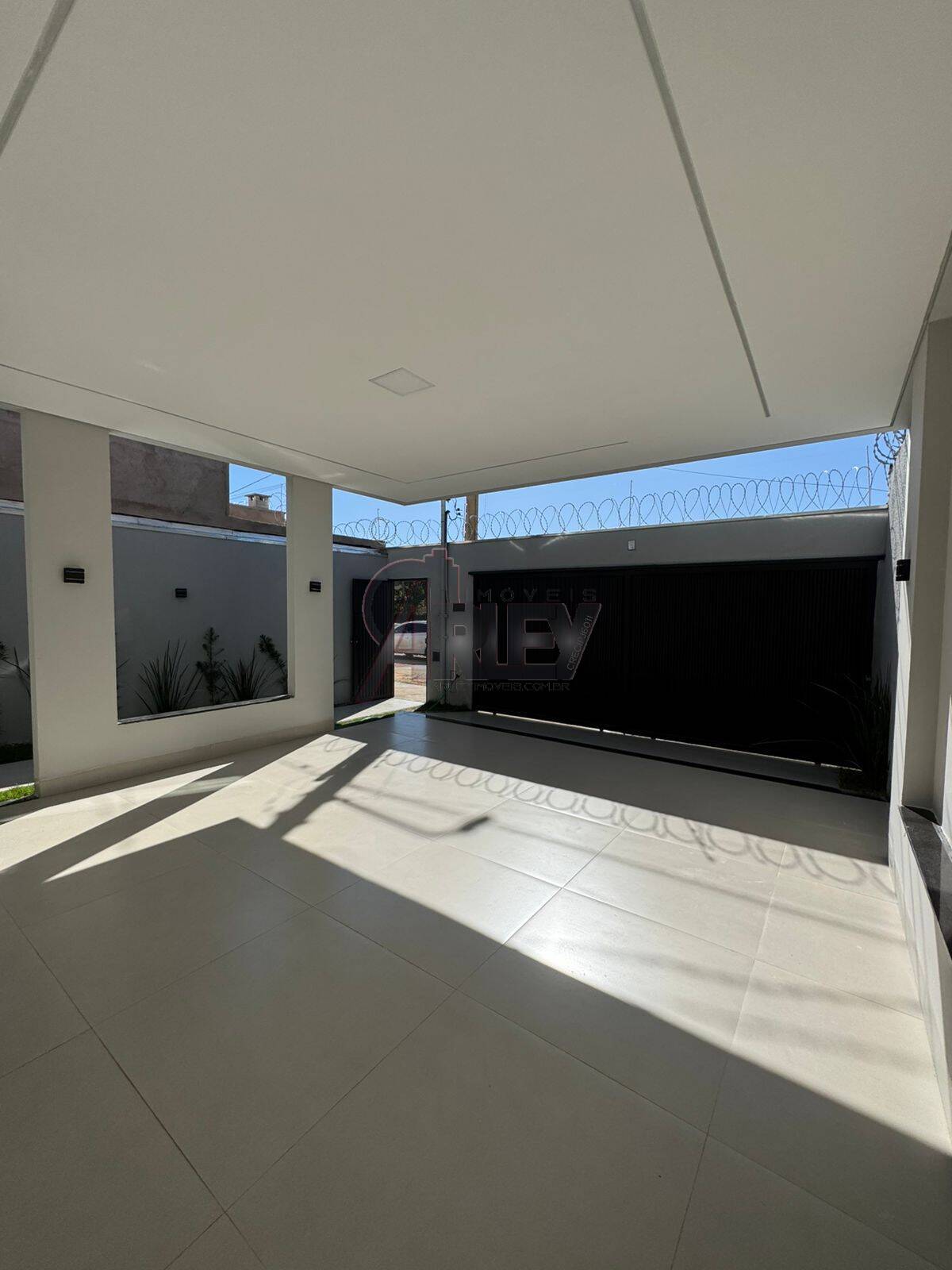 Casa à venda com 3 quartos, 140m² - Foto 3
