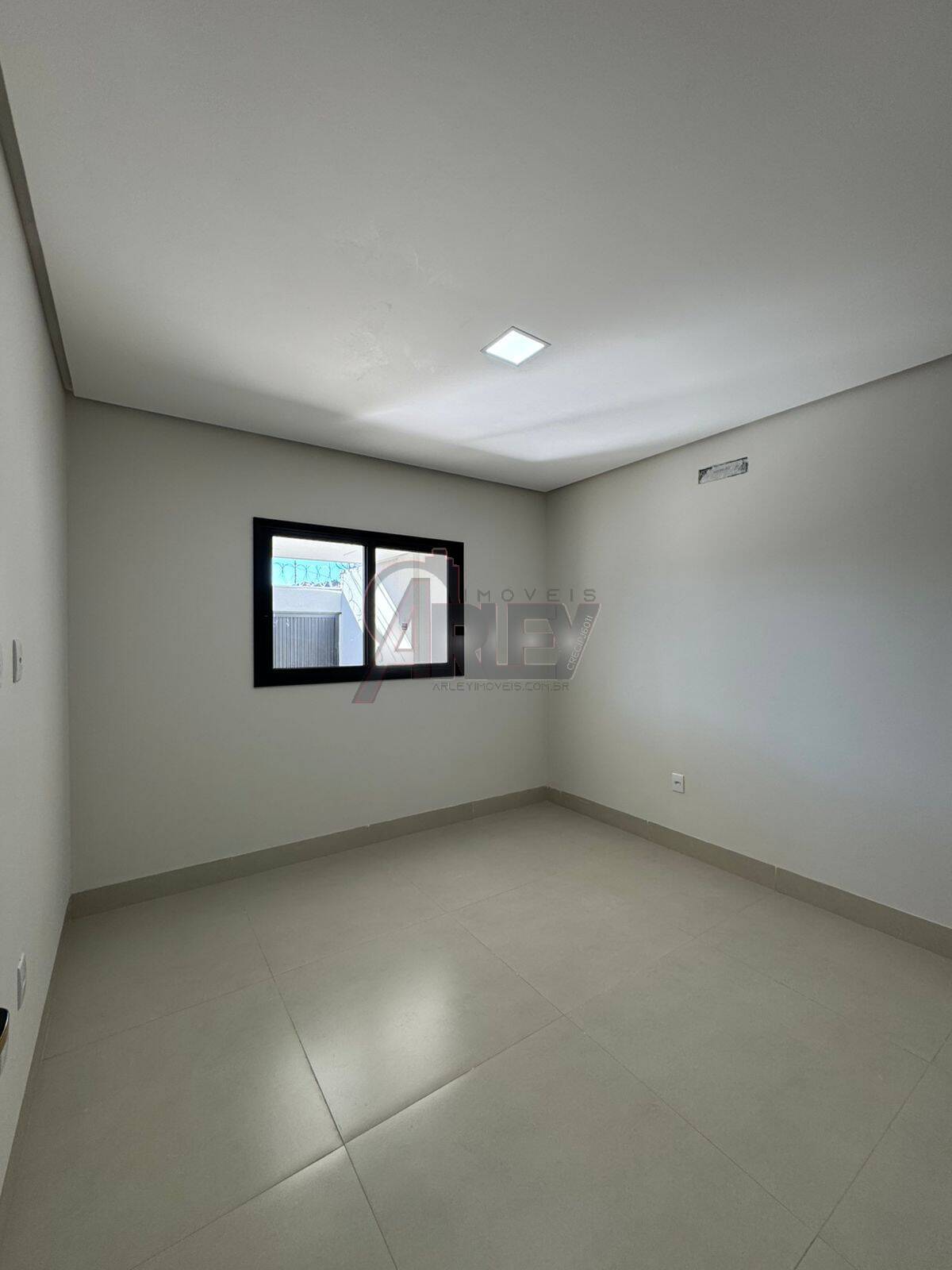 Casa à venda com 3 quartos, 140m² - Foto 7