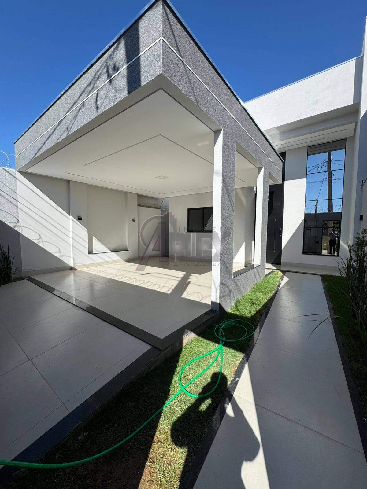Casa à venda com 3 quartos, 140m² - Foto 4