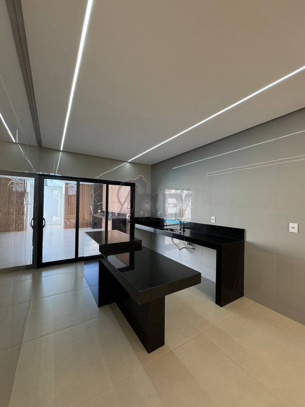 Casa à venda com 3 quartos, 140m² - Foto 13